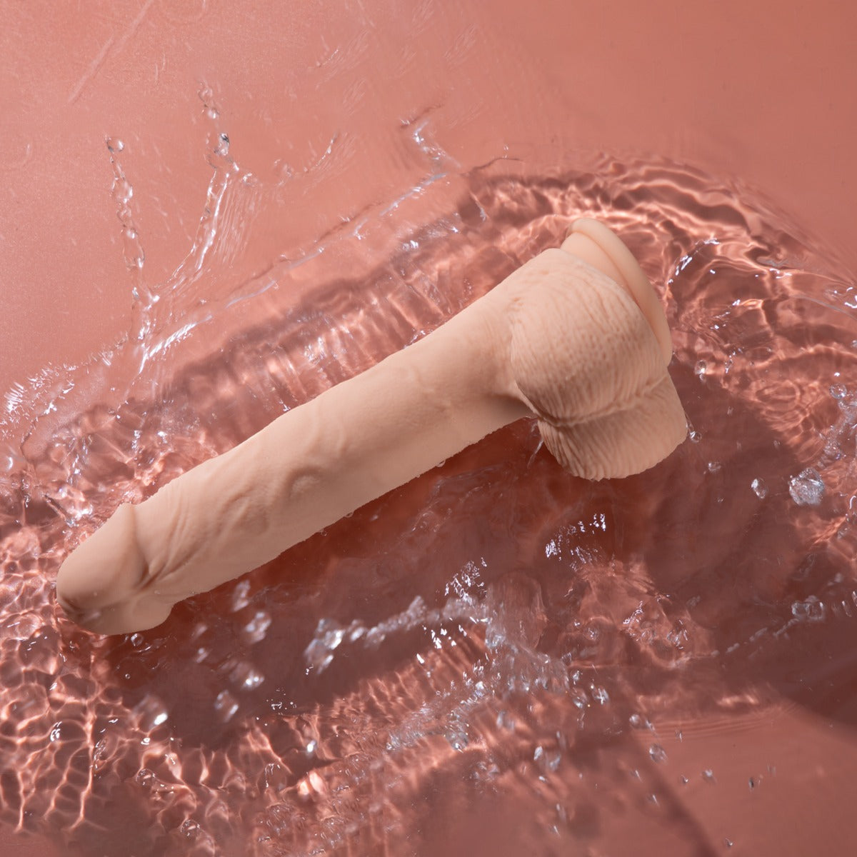 Honey Play Box – Kenzo – Big Realistic Thrusting Dildo 9.5" (App Controlled)