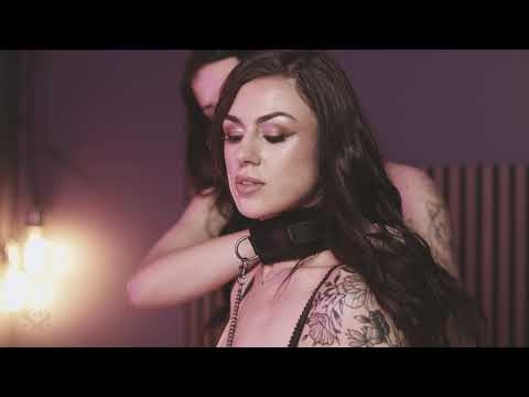SEI MIO - Twin Tweaks - Velvet Collar with Nipple Clamps